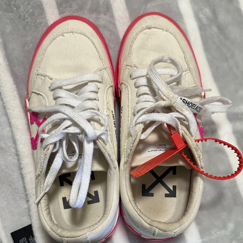 Off-White Pink Sneakers Size 39 - Picture 7 of 9